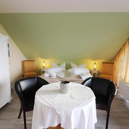 Haus Oevern Diek 6 Appartement *